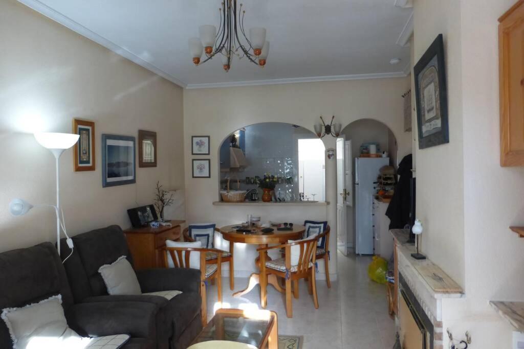 Maison Climatisee Avec Solarium, Wifi Et Piscine Dehesa de Campoamor  Exterior photo