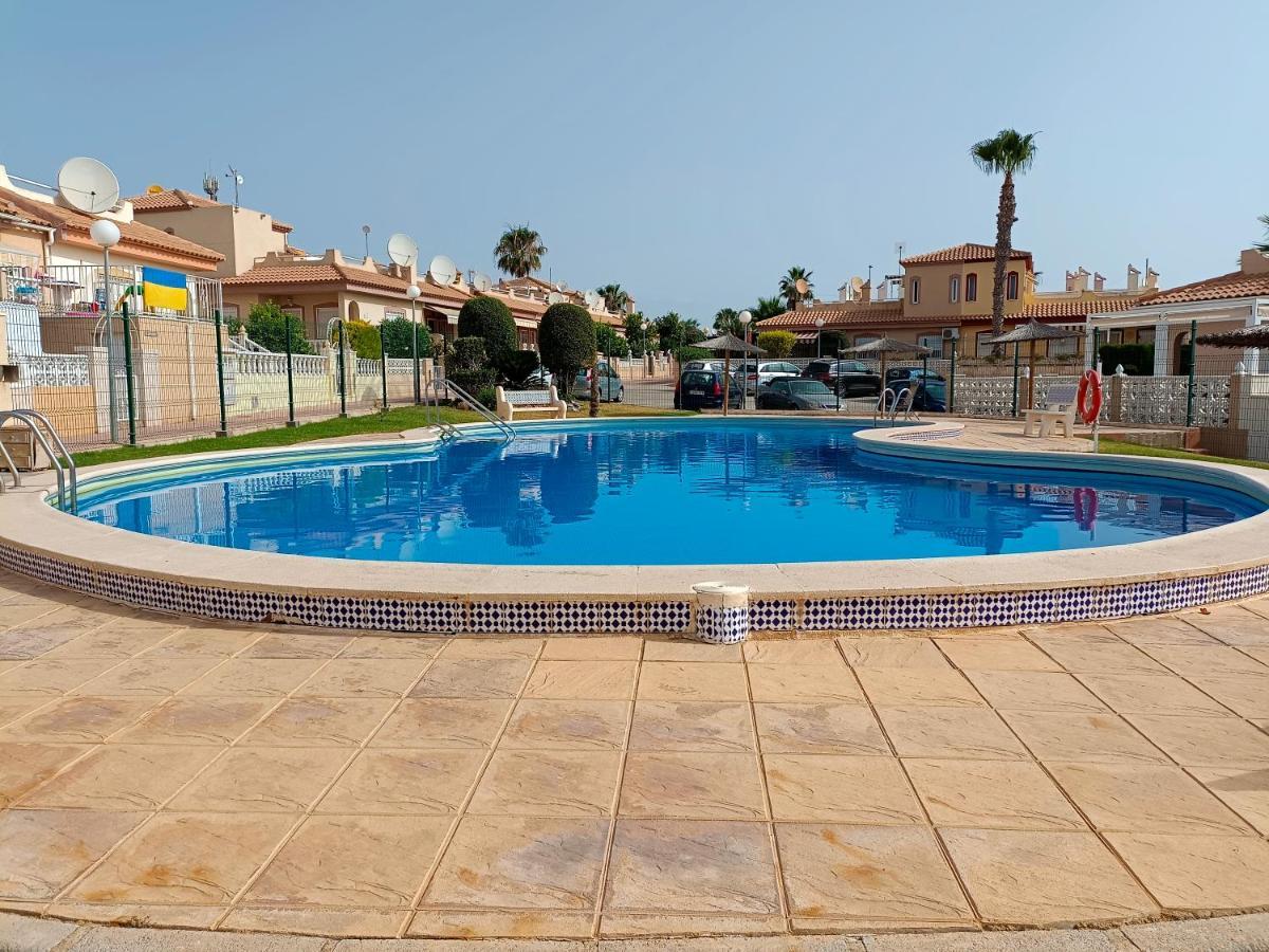 Maison Climatisee Avec Solarium, Wifi Et Piscine Dehesa de Campoamor  Exterior photo